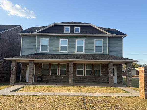 1802 Logan Ave: Unit B on the left, Unit A on the right